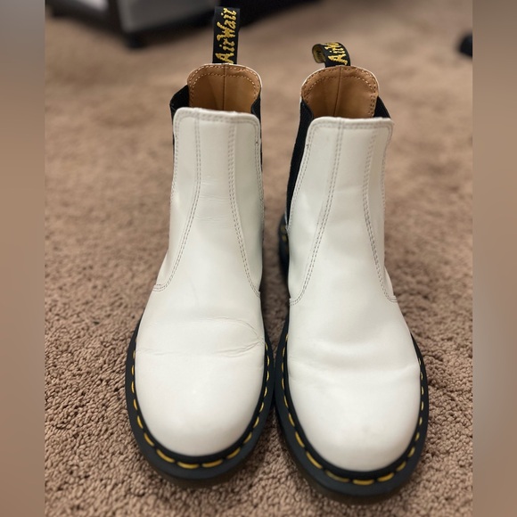 Dr. Martens White Ankle Boots/chelsea boot - Picture 1 of 8
